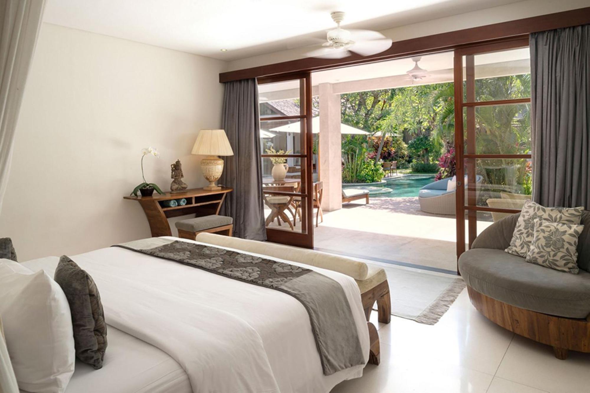 Вилла Lataliana Seminyak Экстерьер фото