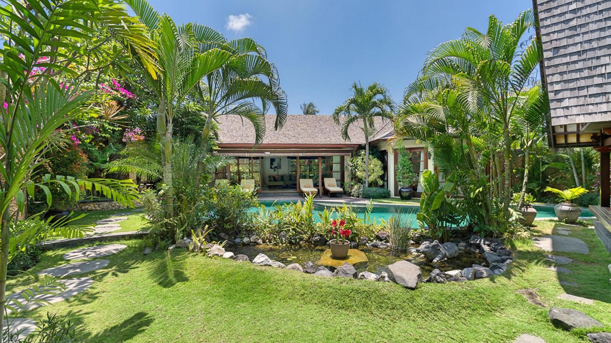 Вилла Lataliana Seminyak Экстерьер фото