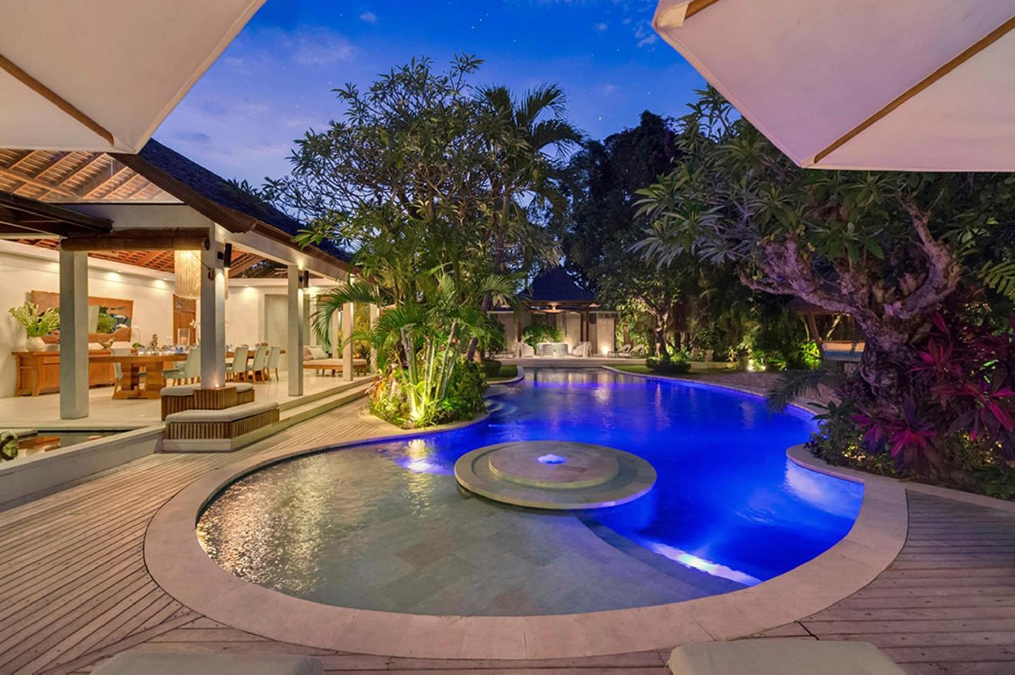 Вилла Lataliana Seminyak Экстерьер фото