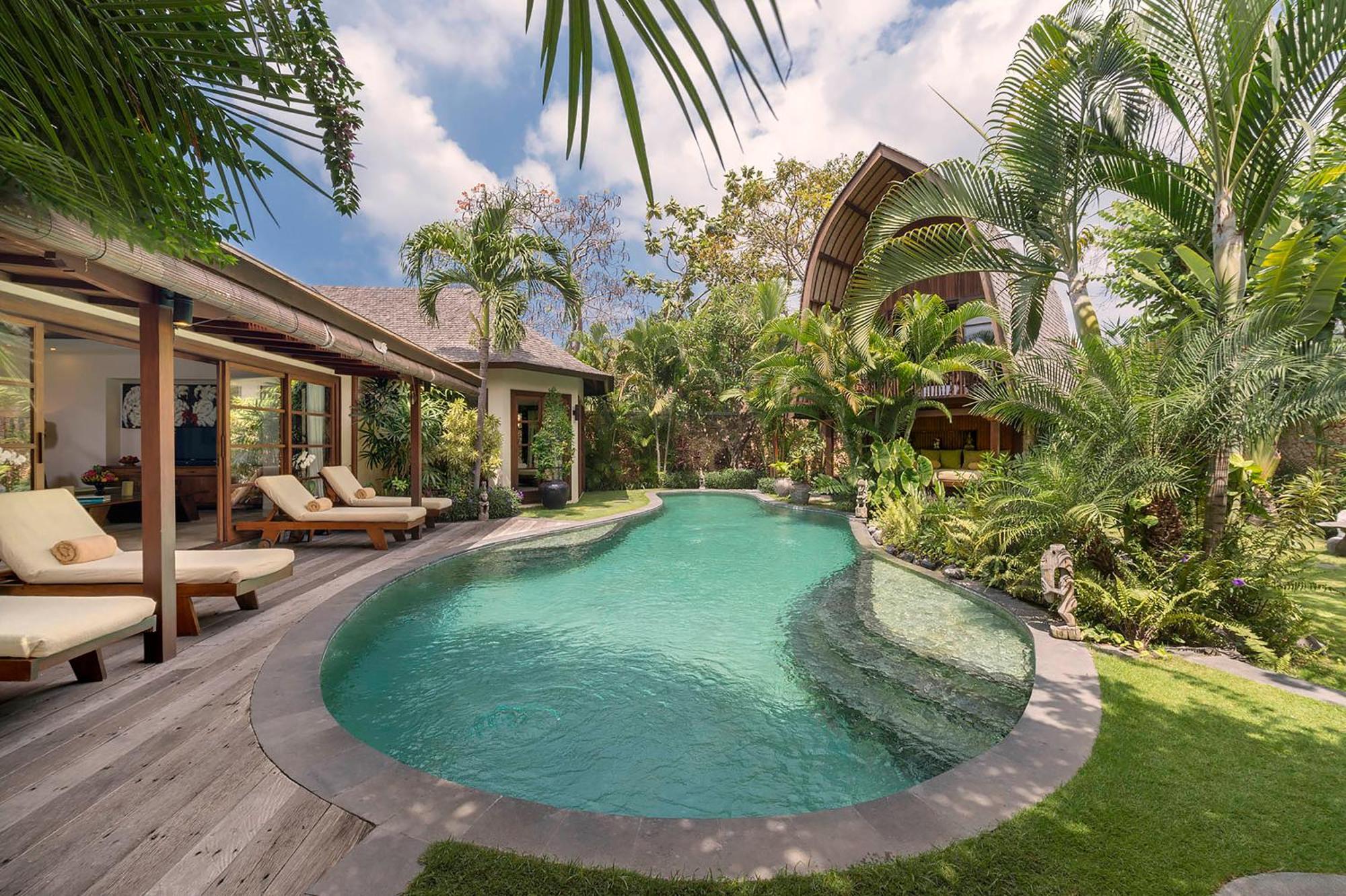 Вилла Lataliana Seminyak Экстерьер фото