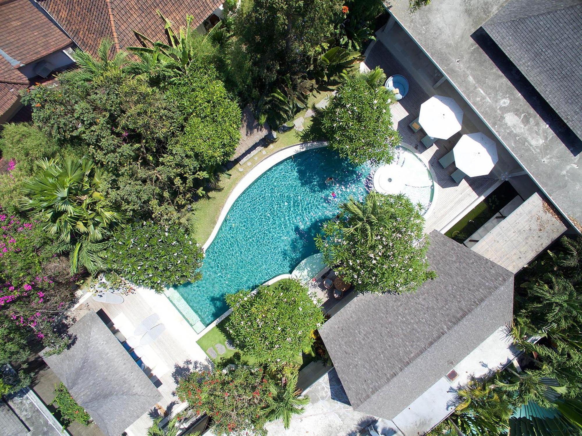 Вилла Lataliana Seminyak Экстерьер фото