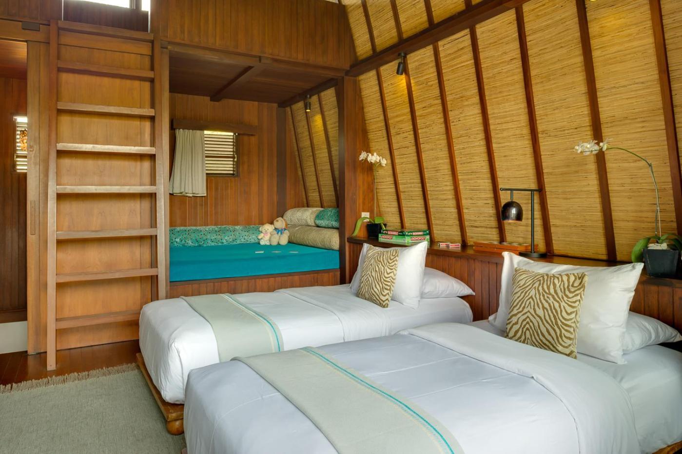 Вилла Lataliana Seminyak Экстерьер фото