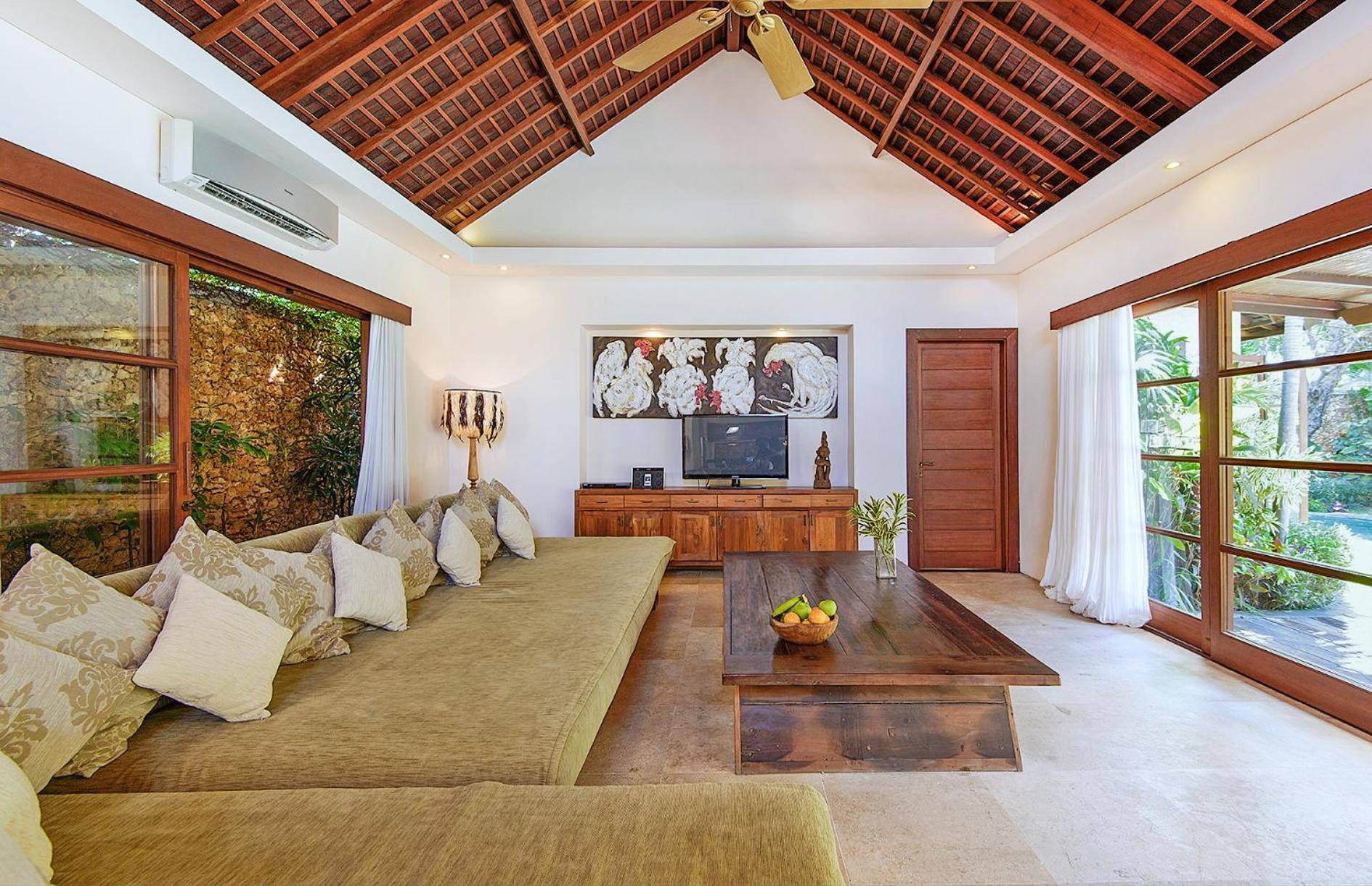 Вилла Lataliana Seminyak Экстерьер фото